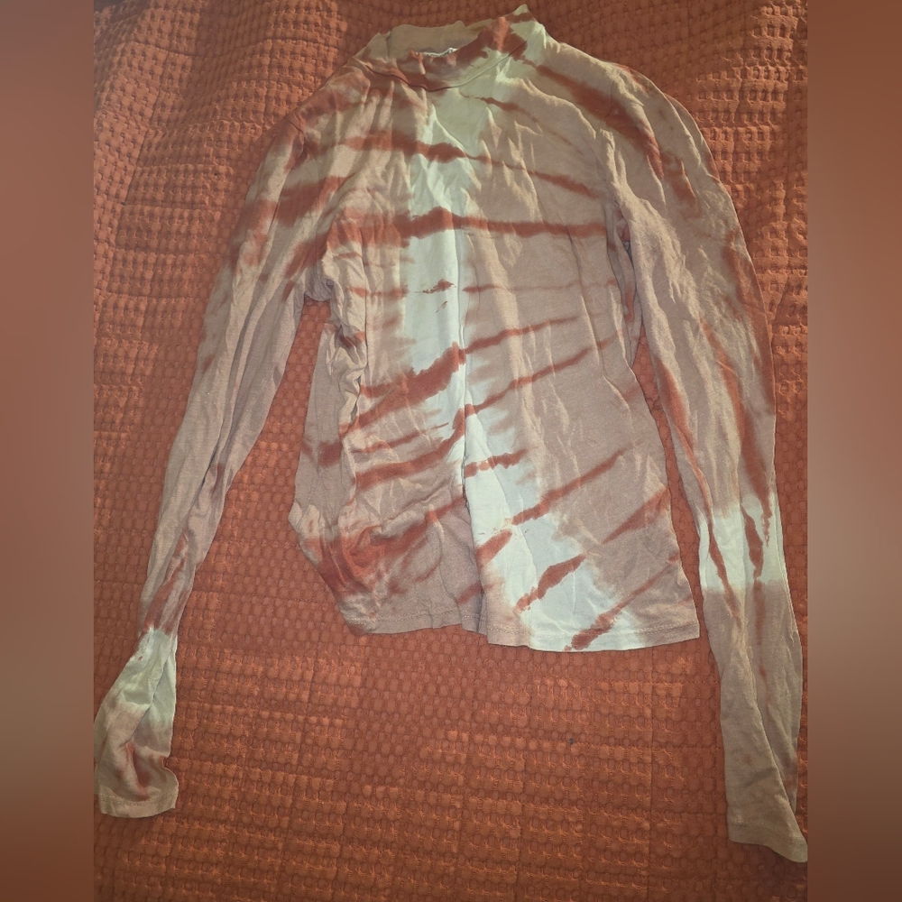 Project Social T Pink tie dye